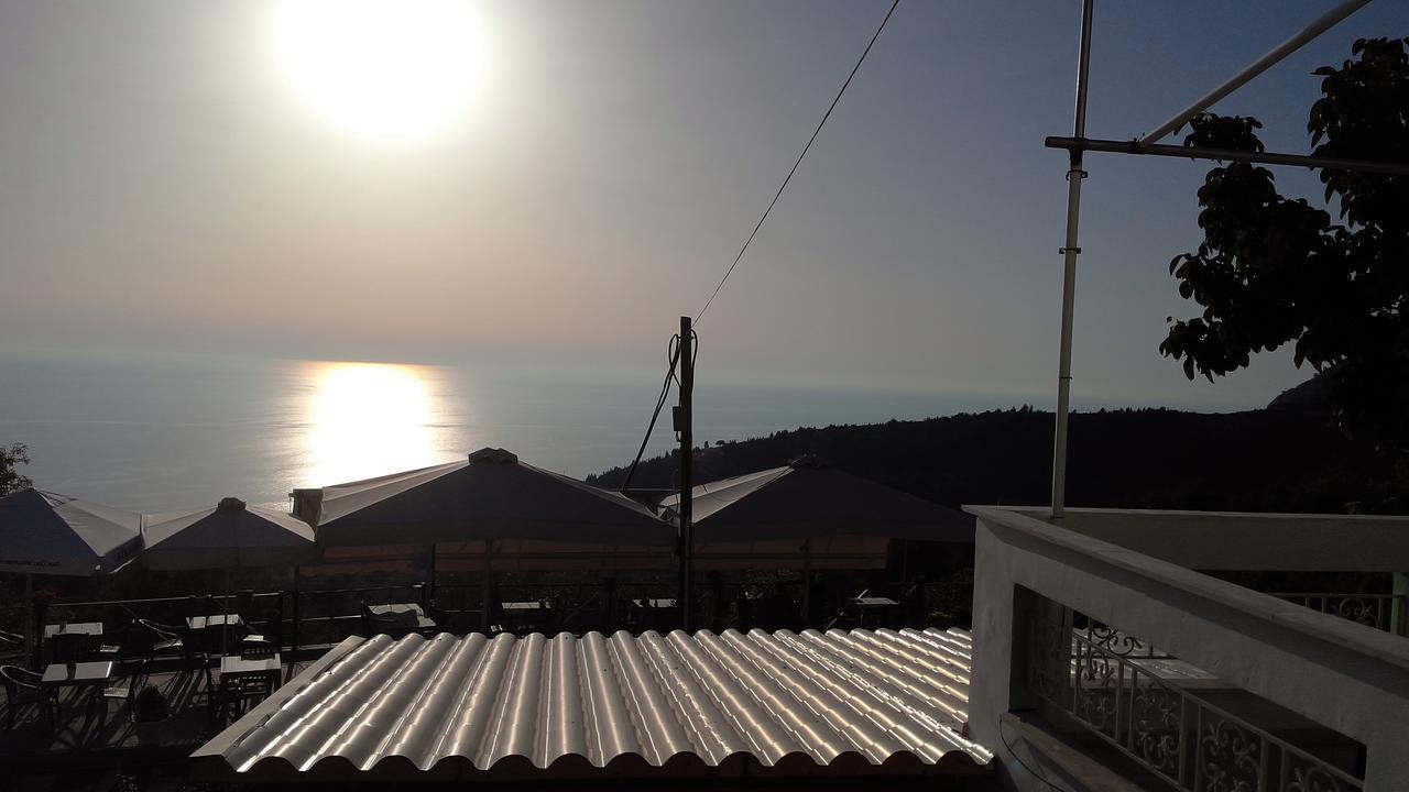 Appartement Sunset Bella Vista à Athánion Extérieur photo
